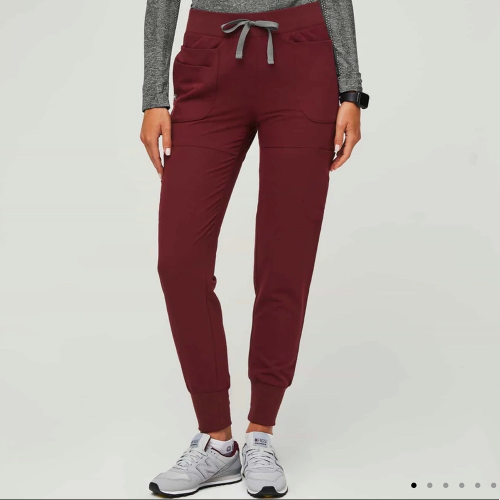 FIGS - Nepal Skinny Jogger Scrub Pants - Burgundy